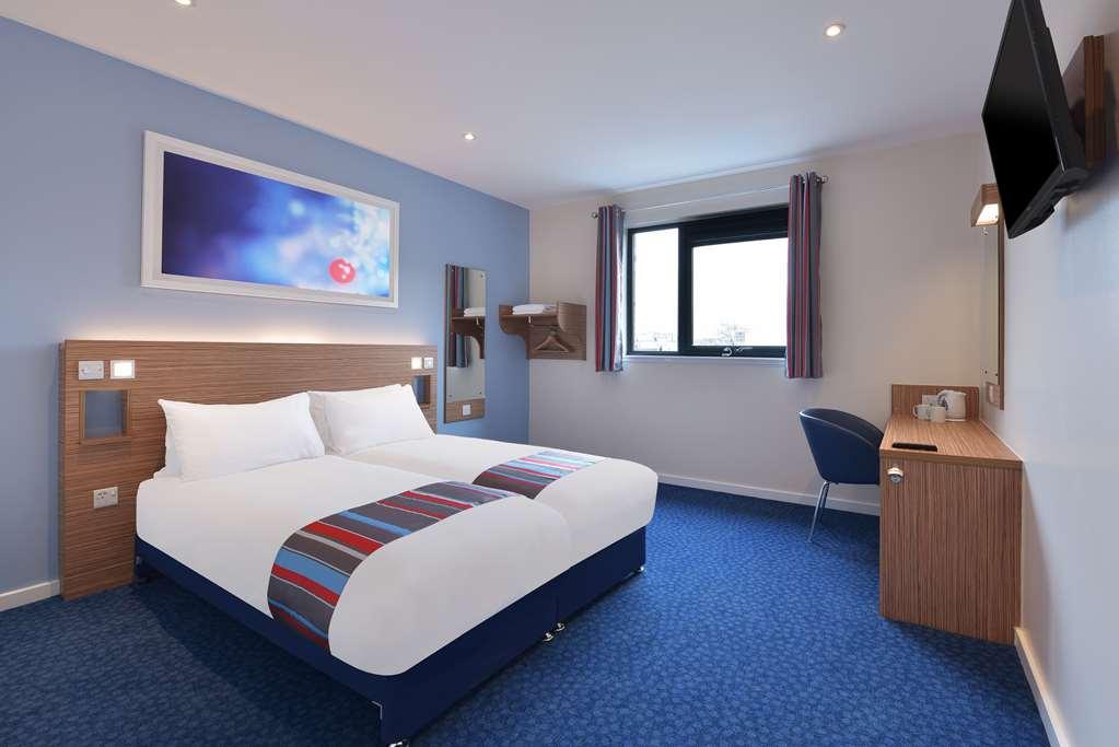 Travelodge Northwich Lostock Gralam Phòng bức ảnh