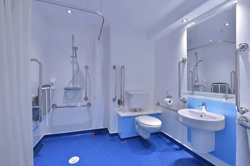 Travelodge Northwich Lostock Gralam Phòng bức ảnh