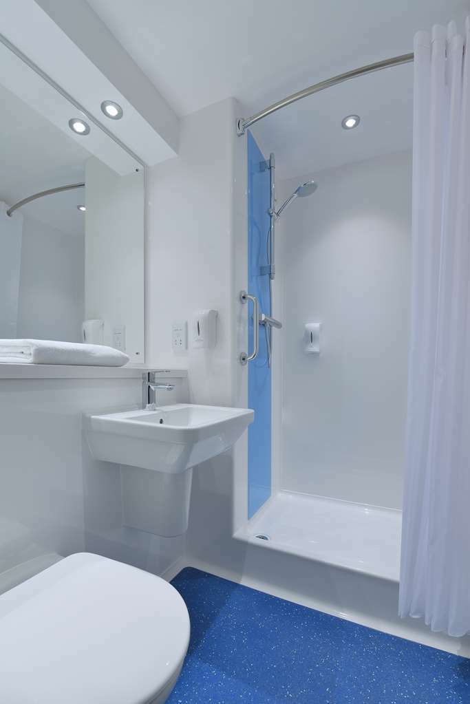 Travelodge Northwich Lostock Gralam Phòng bức ảnh